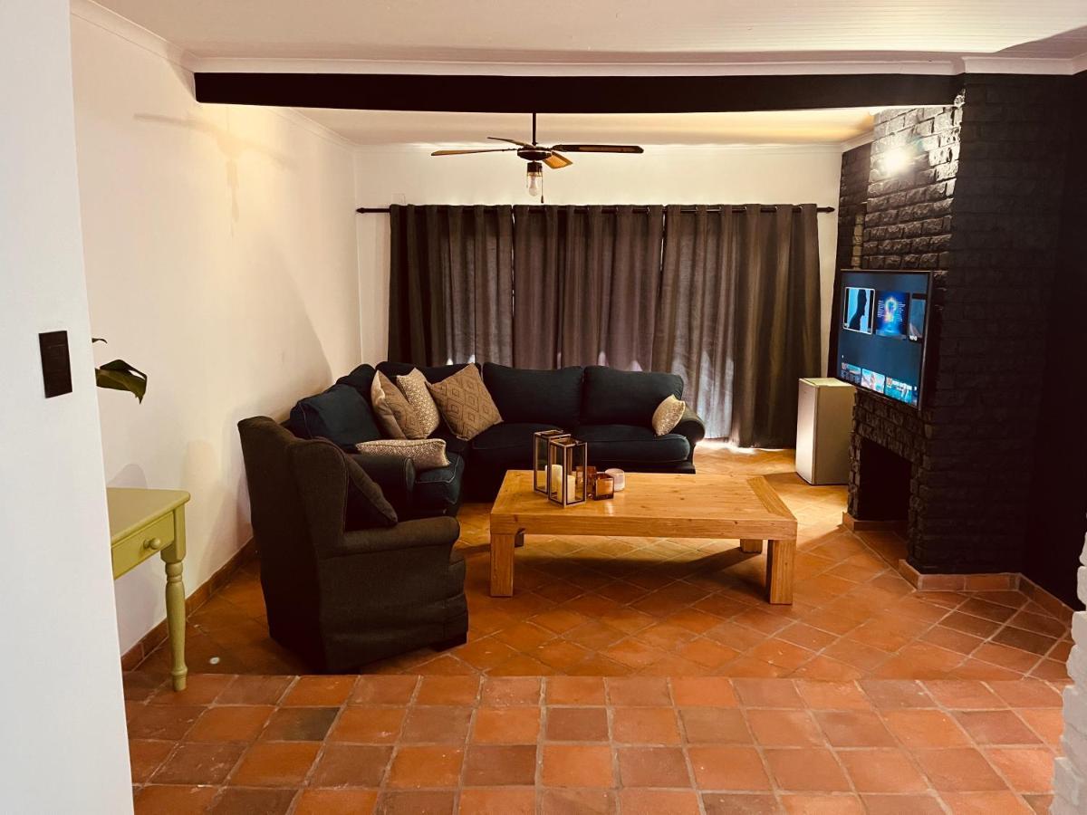 Bed and Breakfast The Hart House Hartbeespoort Exterior foto
